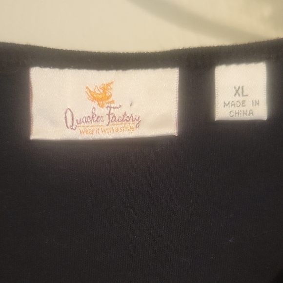 Quacker Factory SzXL Black cotton Top with floral butterfly Embroidery - Picture 2 of 5